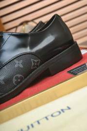 Picture of Louis Vuitton Shoes _SKU22516086SZ38-4413911
